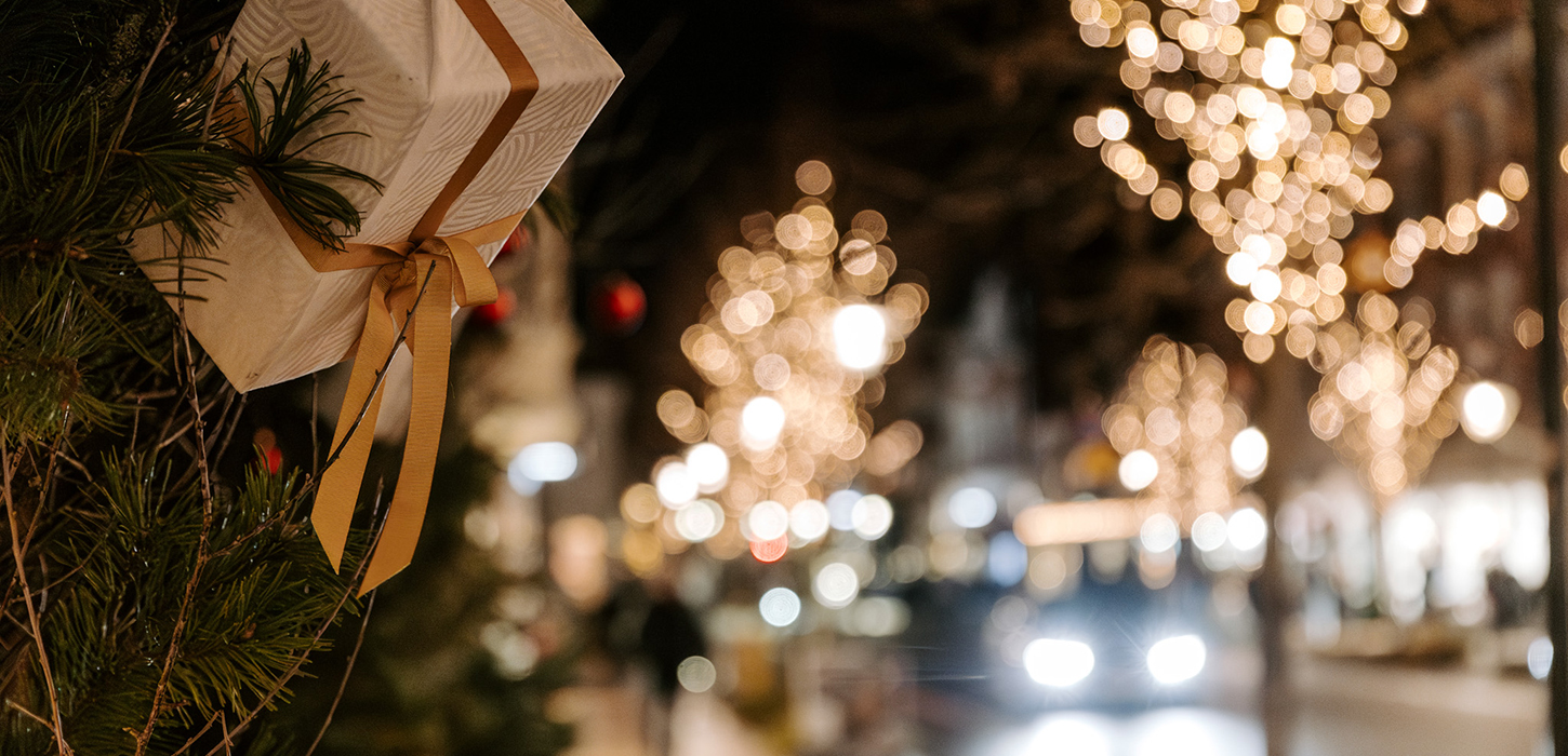 Gaver, julelys, stemning - Middelfart her det hele