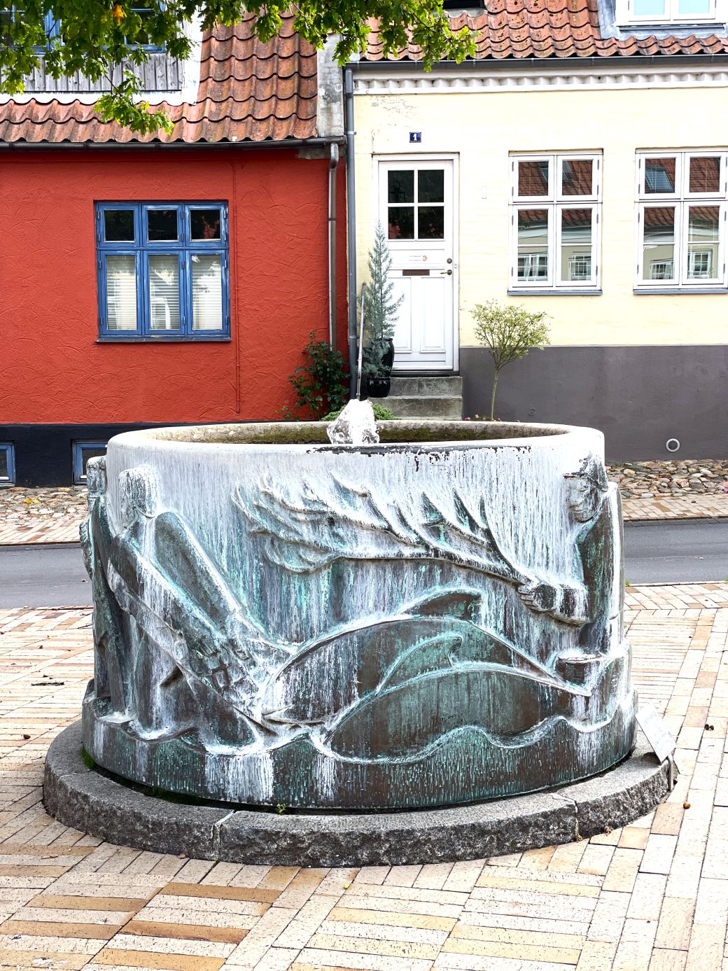 Marsvinbrønd i Middelfart. Brønden er et springvand der er et monument for marsvin jægerne i Middelfart