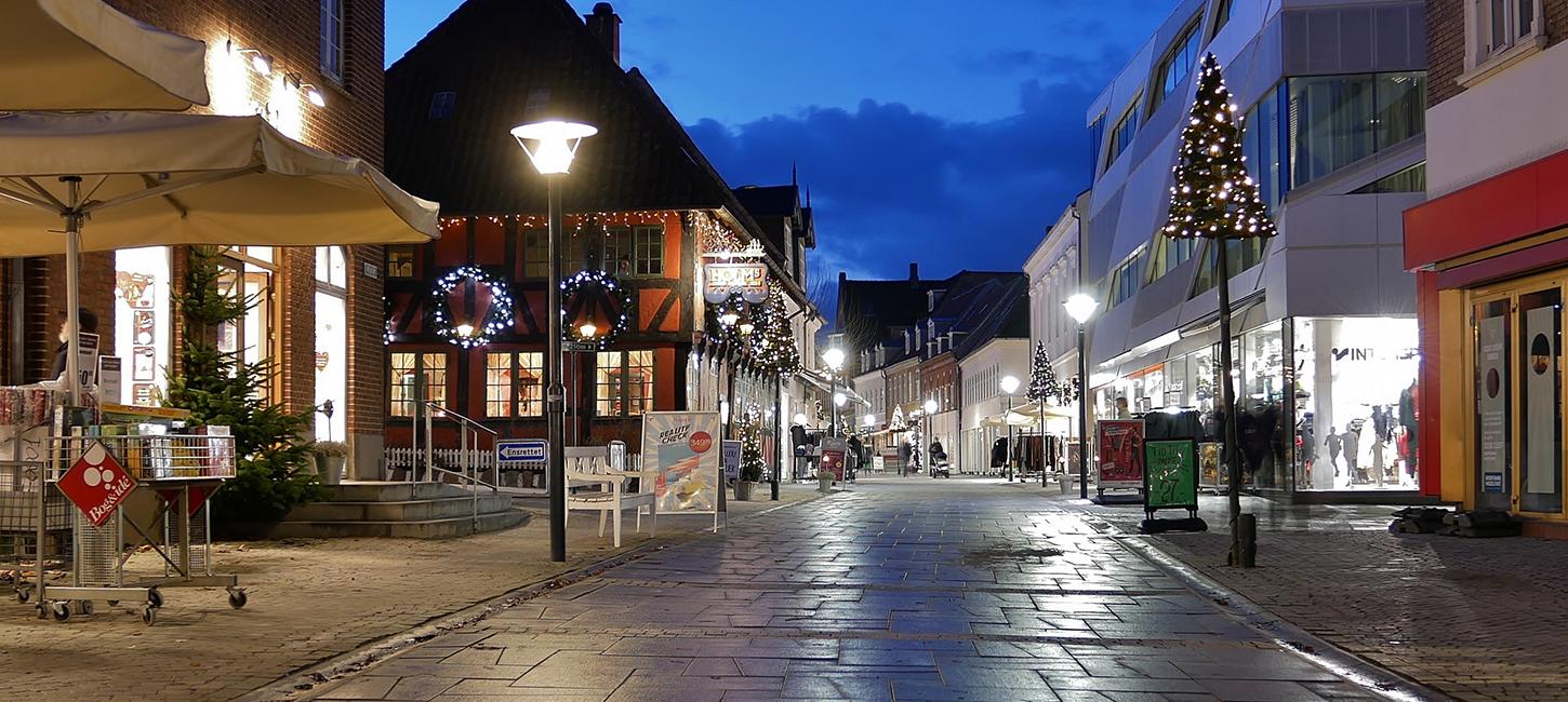 Oplev de smukt pyntede julegader i Middelfart