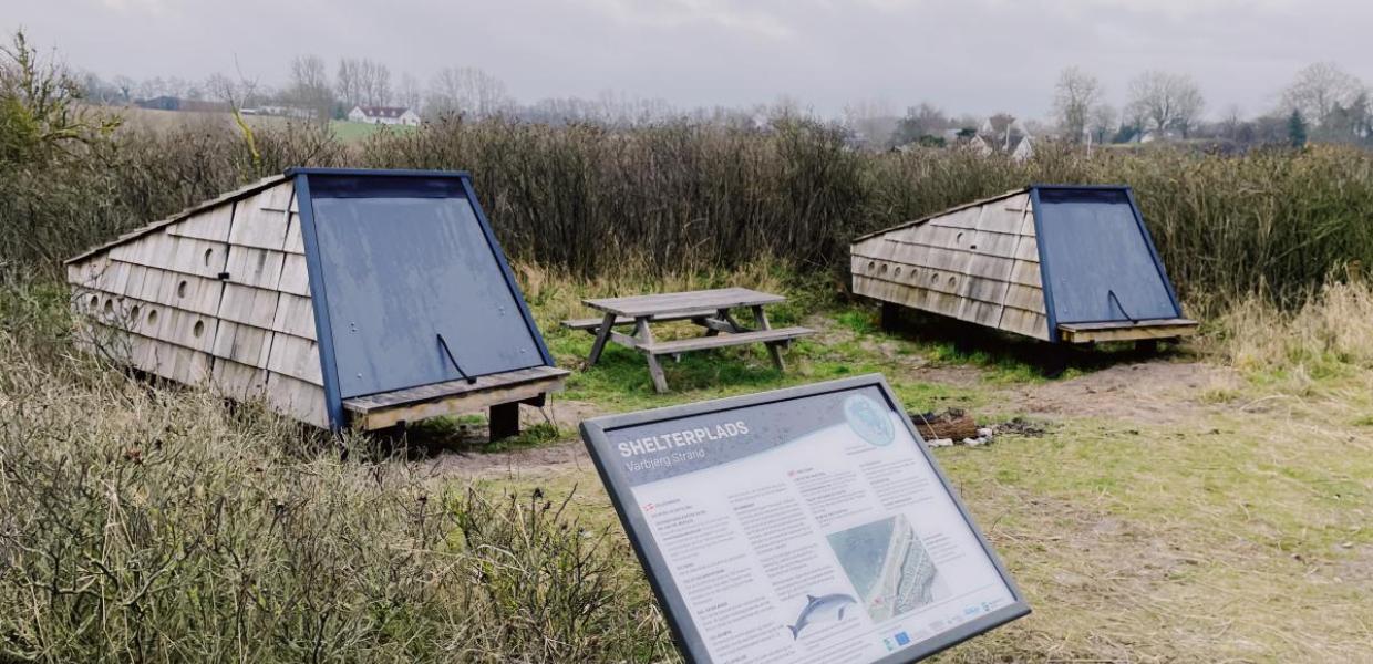 Shelters ved Varbjerg Strand i Middelfart