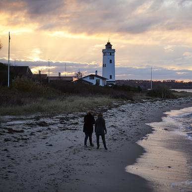 Vandring på Lillebæltsstien ved Strib Fyr i Middelfart