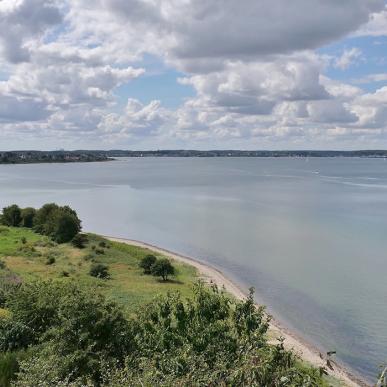 På Røjle Klint Middelfart her finder du en fantastisk udsigt ud over Lillebælt