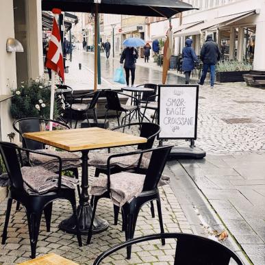 Gågaden ude foran Krings Chokolade