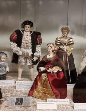 Dukkeudstillingen - De Kongelige i hele Europa - Harndrup-Middelfart